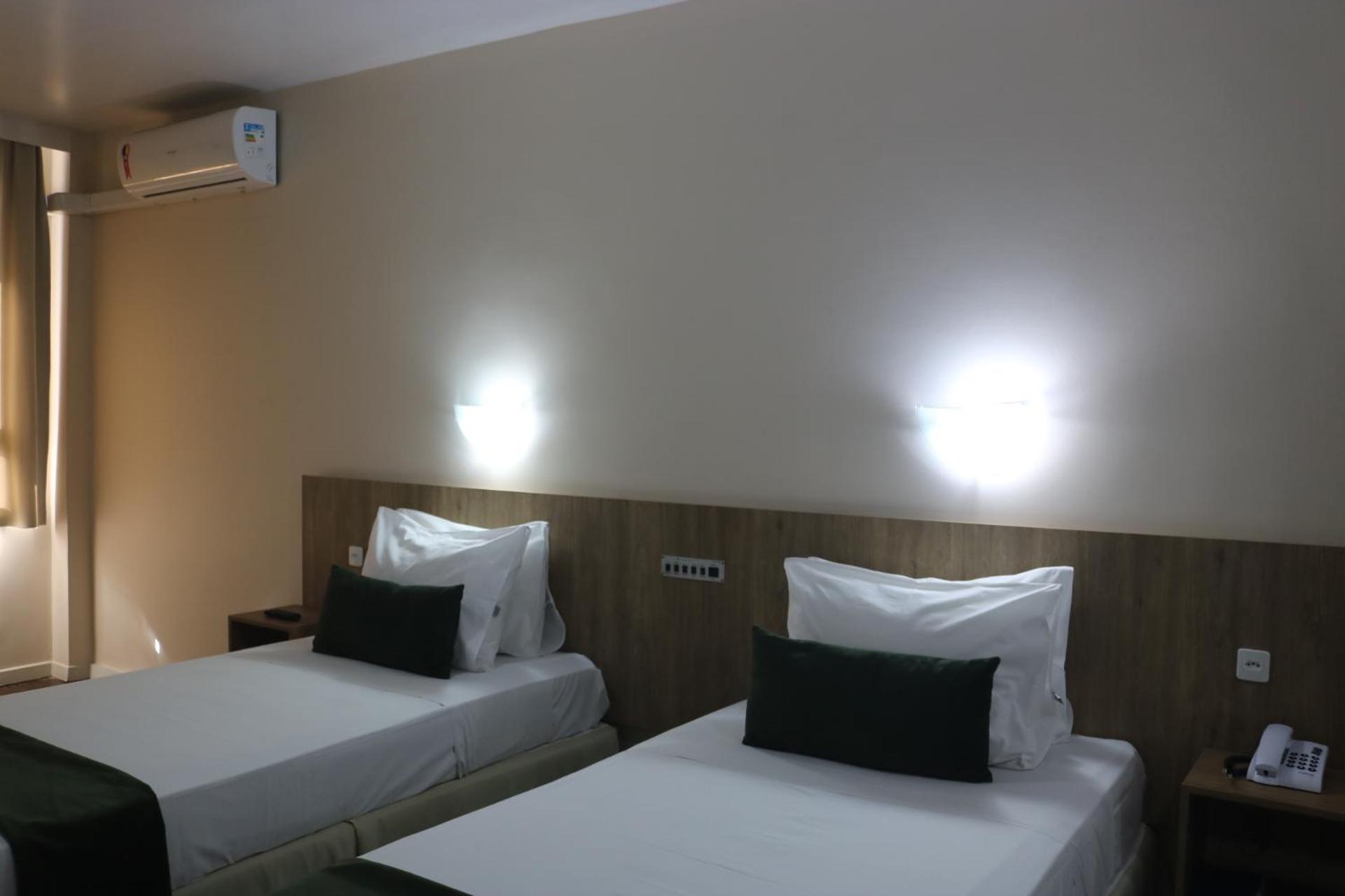 Hotel Nacional Inn Curitiba Torres Екстер'єр фото